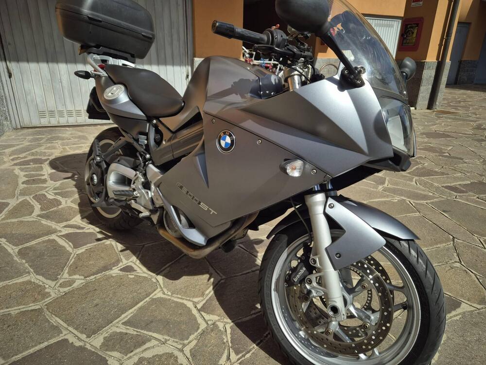Bmw F 800 ST (2)