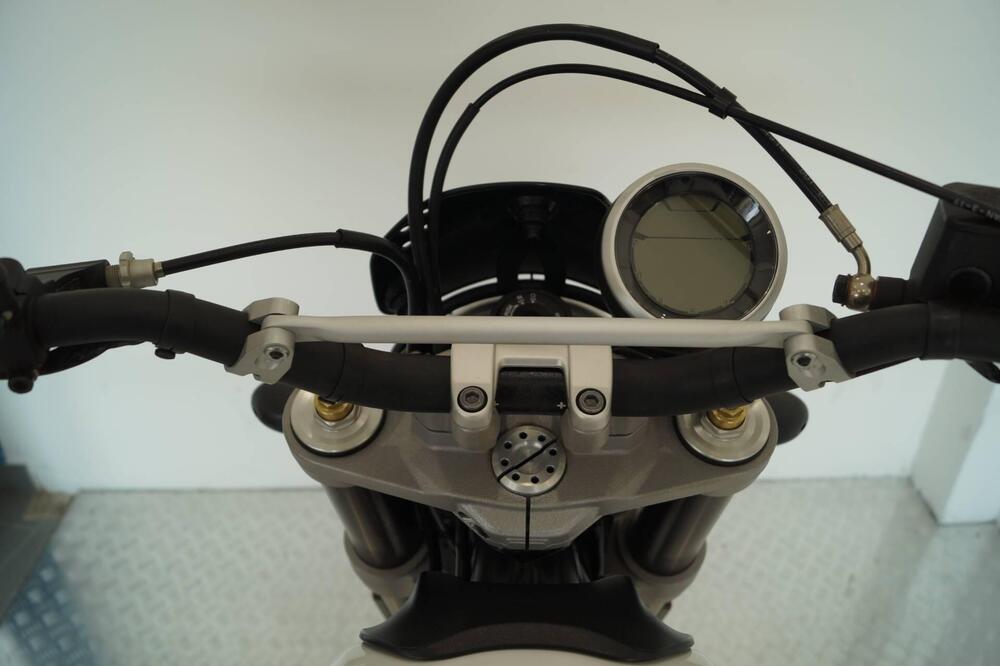 Ducati Scrambler 800 Desert Sled (2017 - 20) (9)