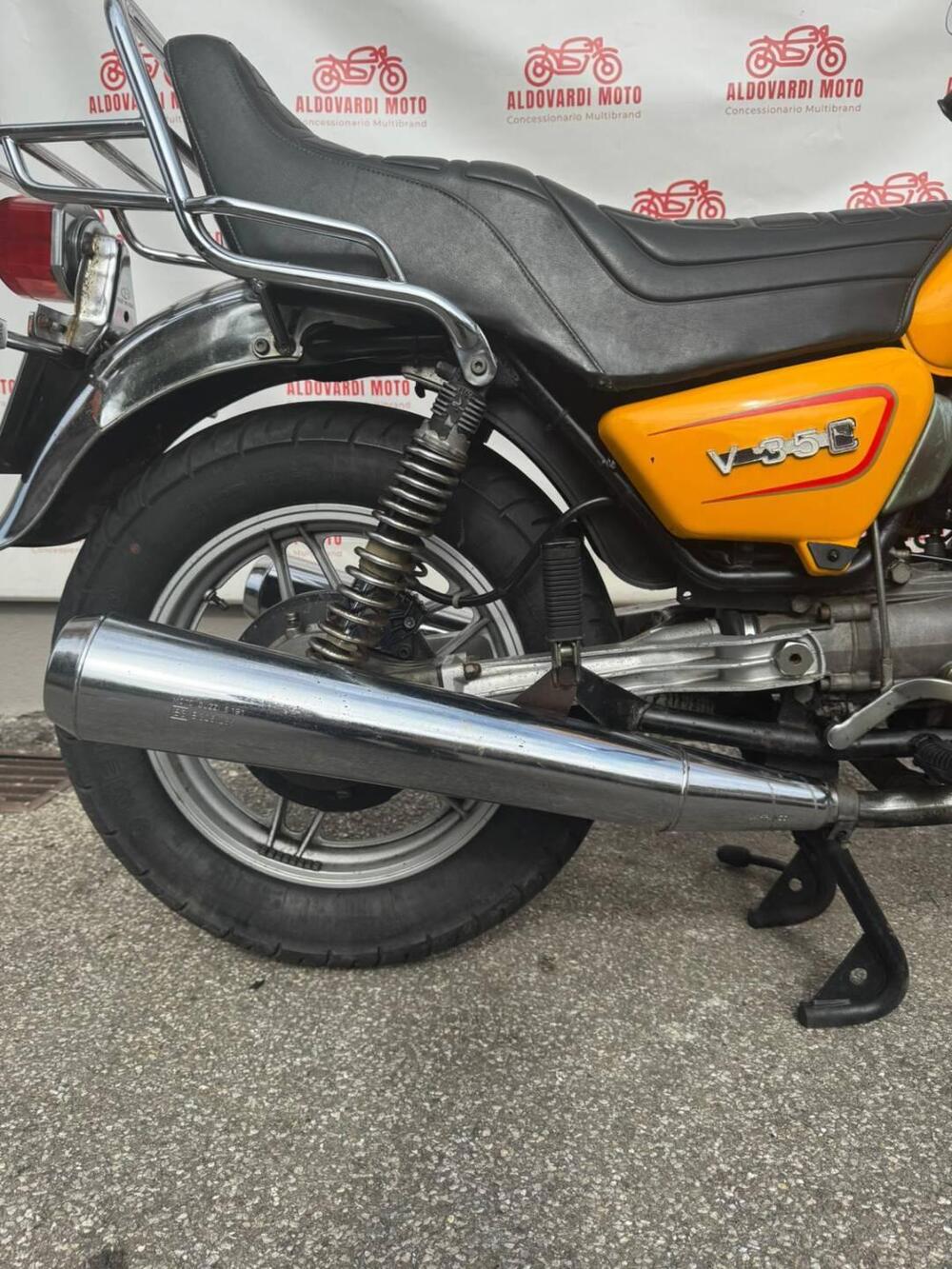 Moto Guzzi V 35 C (1983 - 88) (11)