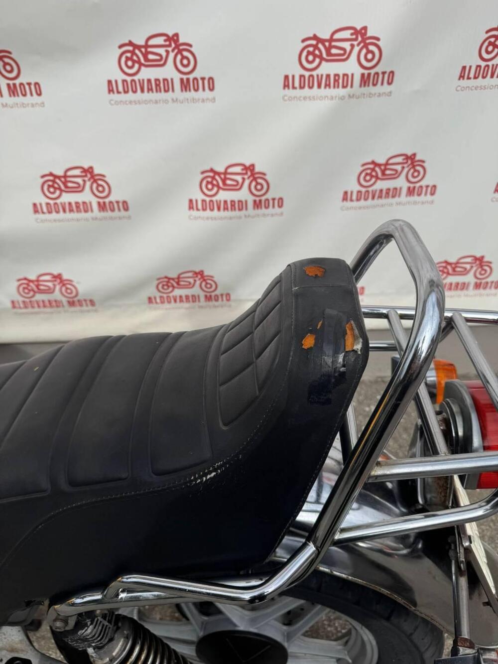 Moto Guzzi V 35 C (1983 - 88) (13)