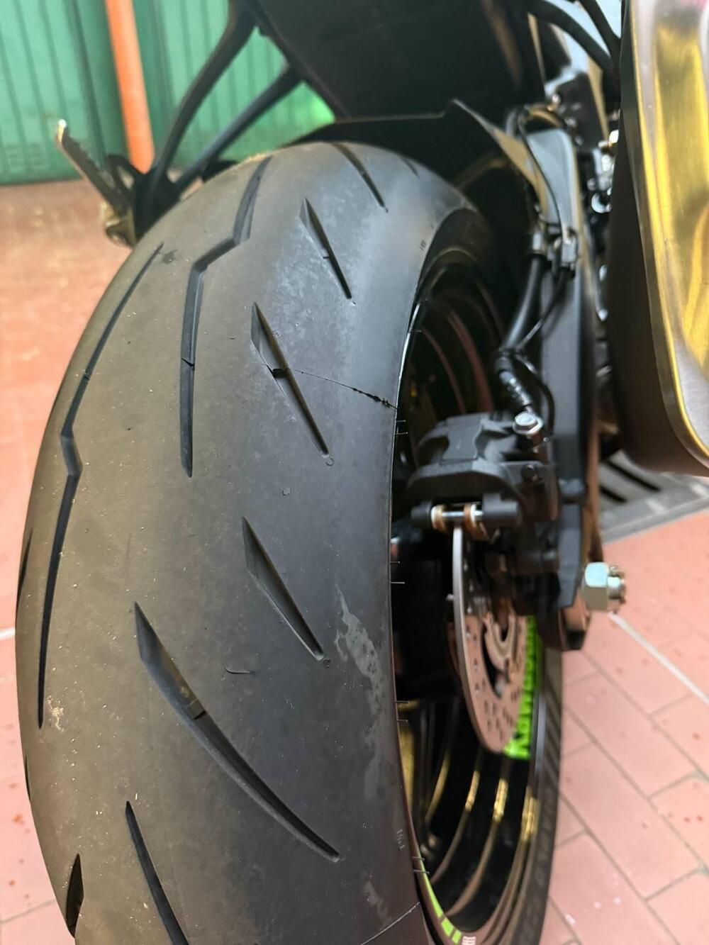 Kawasaki Ninja 636 ZX-6R (2024 - 26) (8)