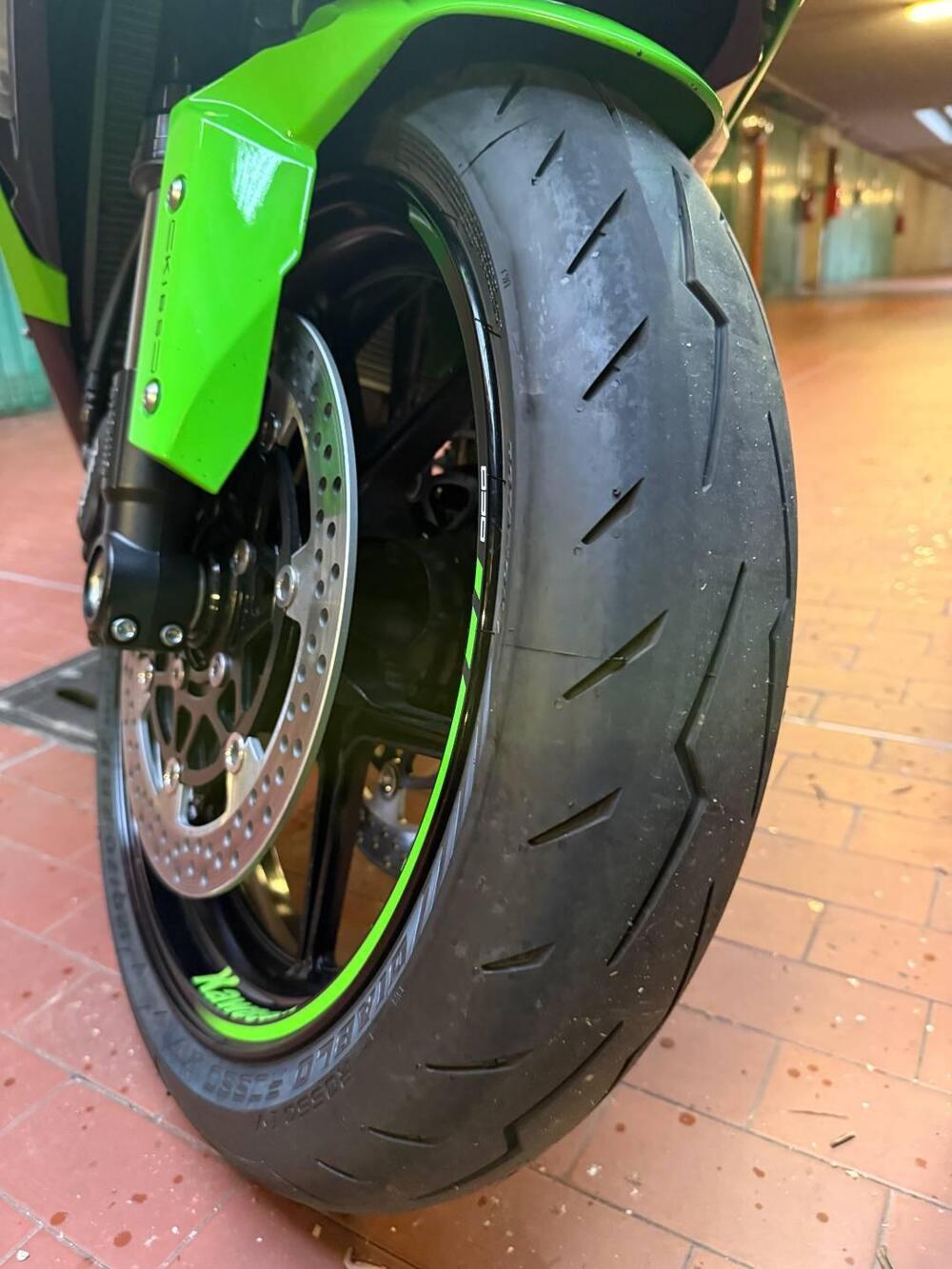 Kawasaki Ninja 636 ZX-6R (2024 - 26) (7)