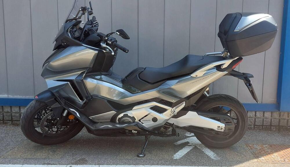 Honda Forza 750 DCT Urban (2021 - 24) (4)