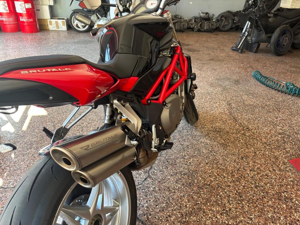 MV Agusta Brutale 910 R (2006 - 11) (3)