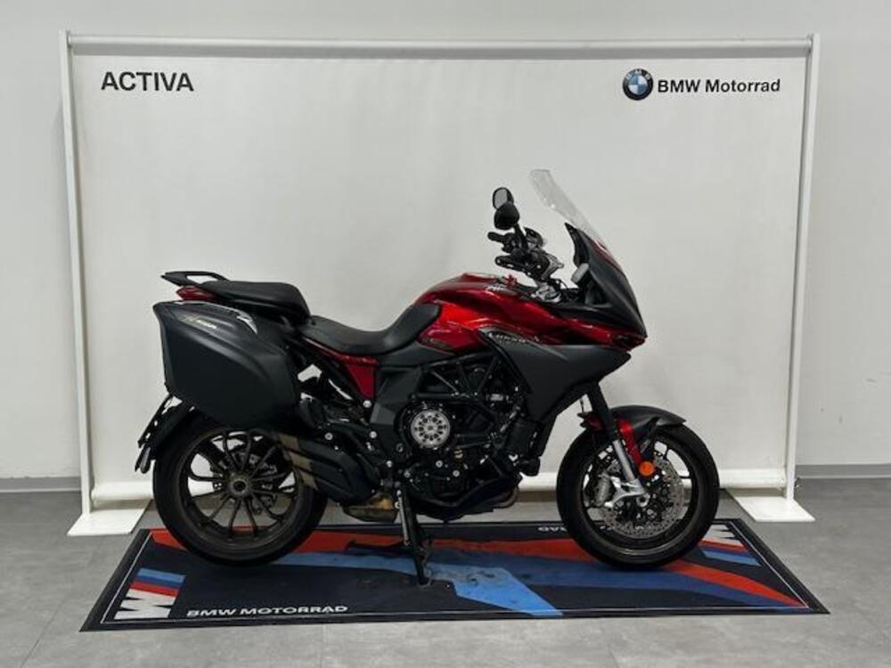 MV Agusta Turismo Veloce 800 Lusso (2021 - 23) (2)