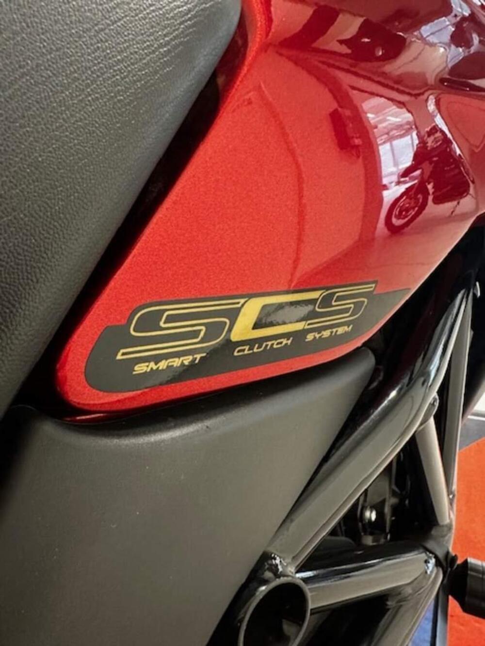 MV Agusta Turismo Veloce 800 Lusso (2021 - 23) (15)