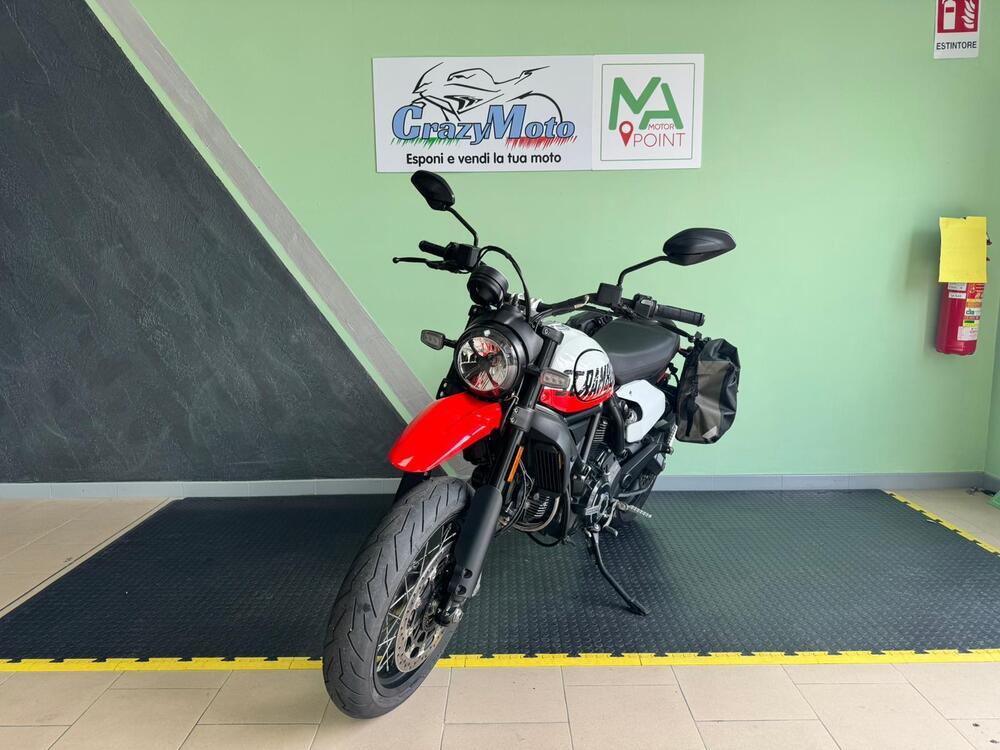 Ducati Scrambler 800 Urban Motard (2022) (5)