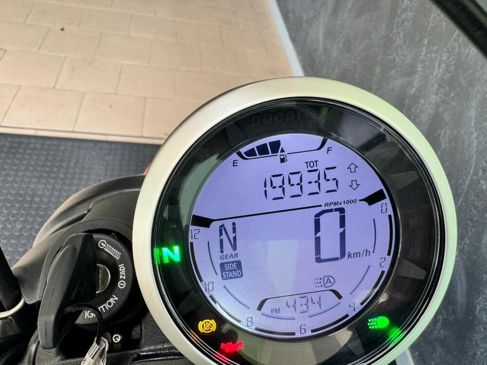 Ducati Scrambler 800 Urban Motard (2022) (9)