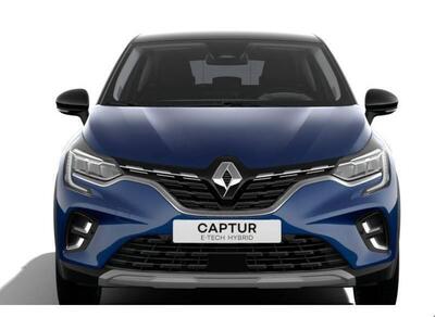 Renault Captur 1.6 full hybrid Techno 145cv auto del 2023 usata a Misinto