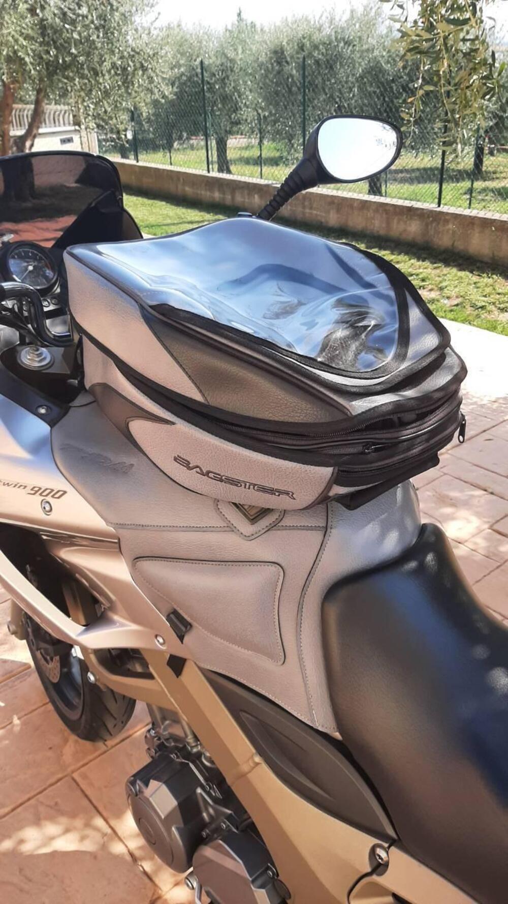 Yamaha TDM 900 (2002 - 14) (16)