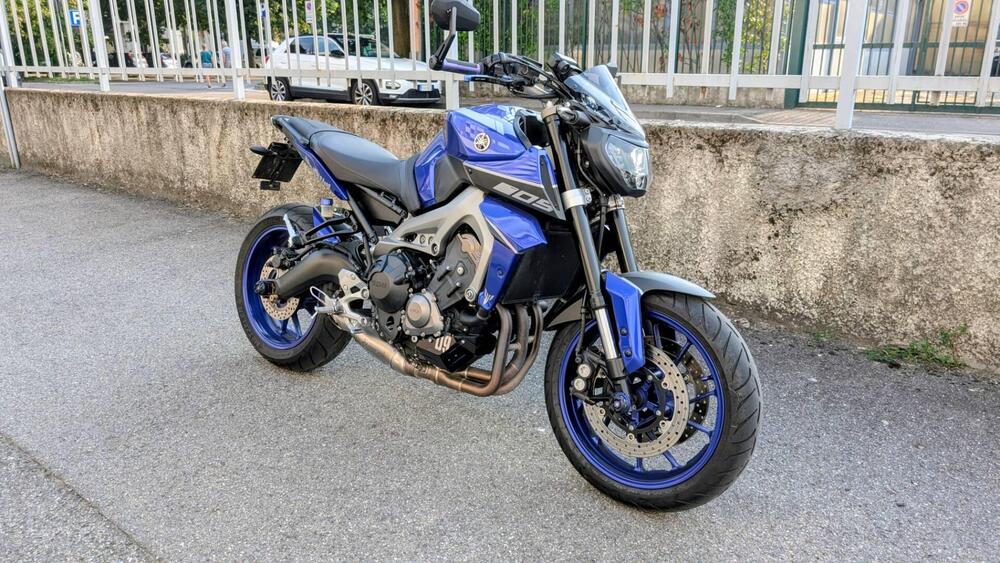 Yamaha MT-09 (2013 - 15) (3)