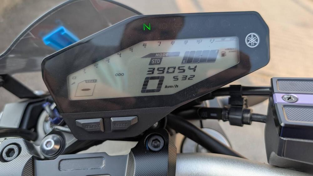 Yamaha MT-09 (2013 - 15) (8)