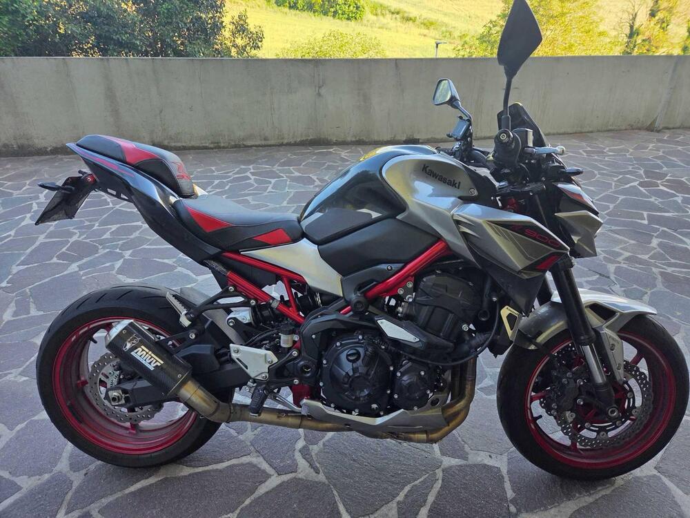 Kawasaki Z 900 (2021 - 24) (4)
