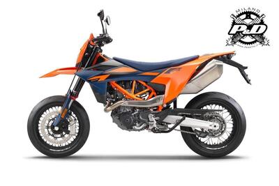 KTM 690 SMC R (2026) nuova
