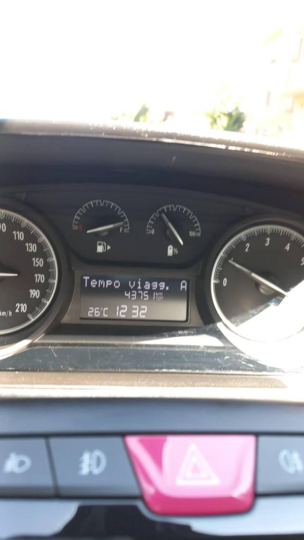 Lancia Ypsilon usata a Bologna (11)