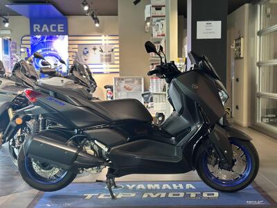 Yamaha X-Max 300 (2021 - 24) usata