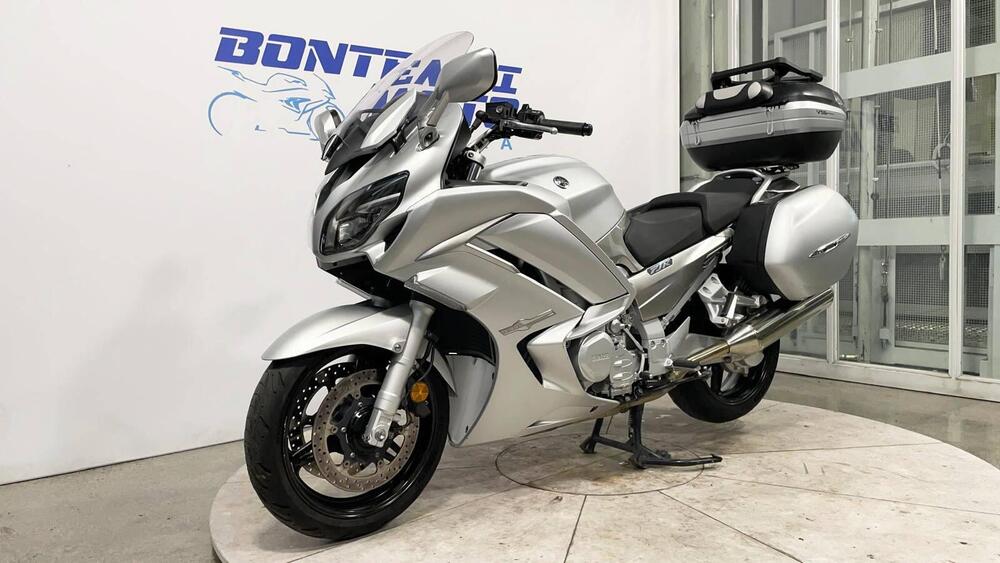 Yamaha FJR 1300 A (2016 - 20) (20)