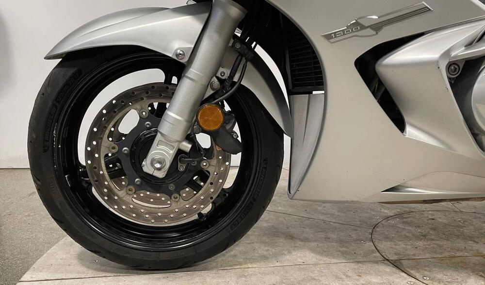 Yamaha FJR 1300 A (2016 - 20) (6)