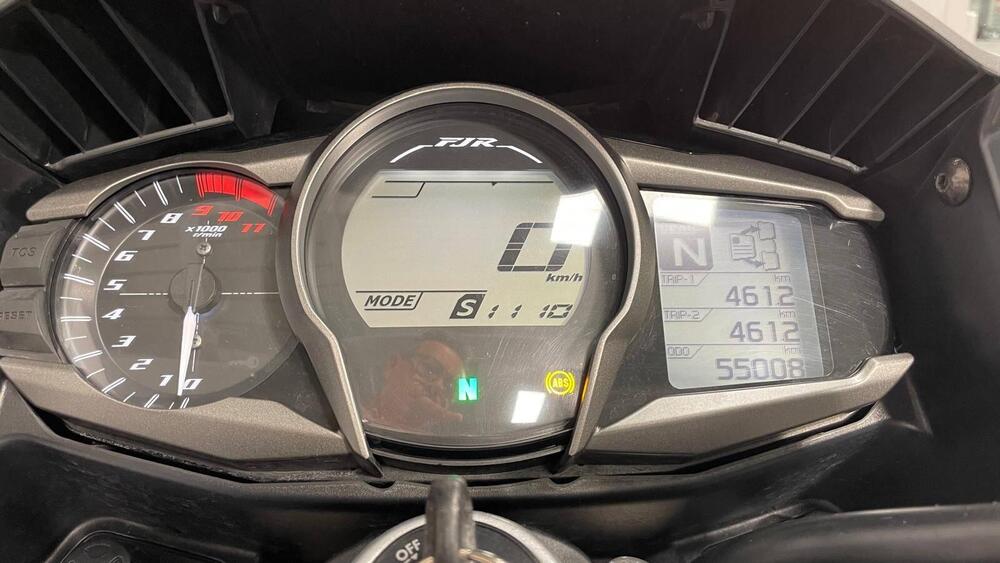Yamaha FJR 1300 A (2016 - 20) (18)