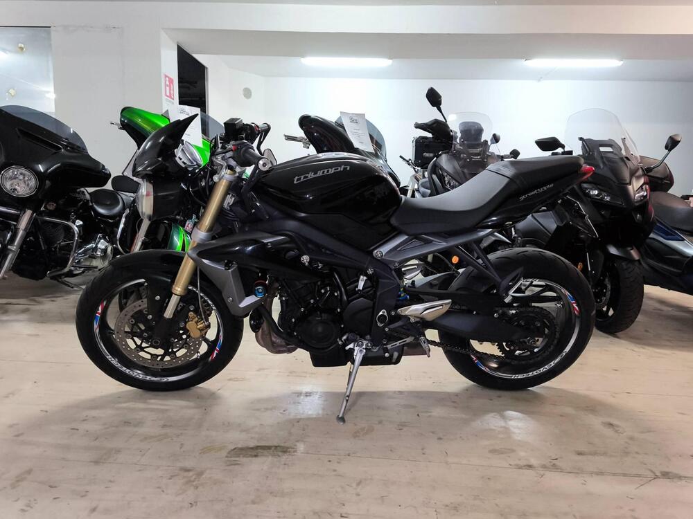 Triumph Street Triple (2013)