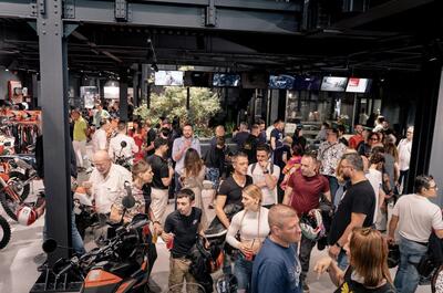 Firenze, Quartiere Moto cresce ancora: arriva lo store ufficiale Motoabbigliamento