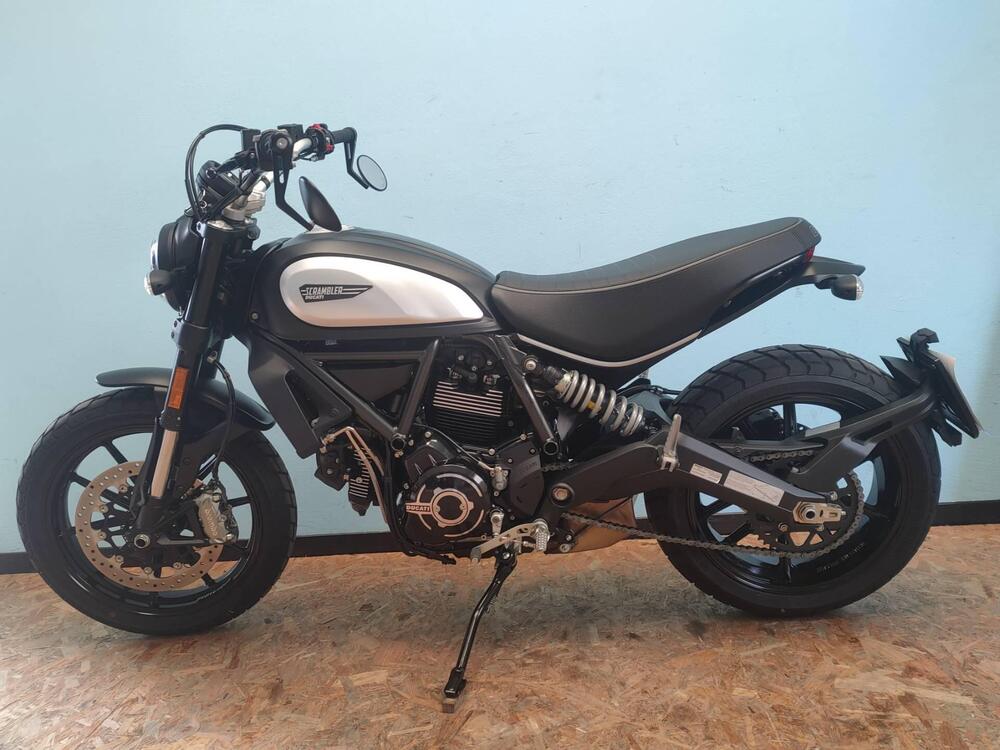 Ducati Scrambler 800 Icon Dark (2020) (4)