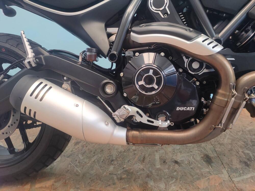 Ducati Scrambler 800 Icon Dark (2020) (8)