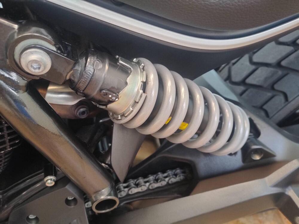 Ducati Scrambler 800 Icon Dark (2020) (14)