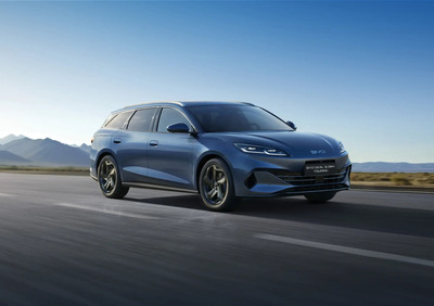 BYD Seal 6 DM-i Touring: la wagon super ibrida che ridefinisce l'efficienza con 1350 km di autonomia