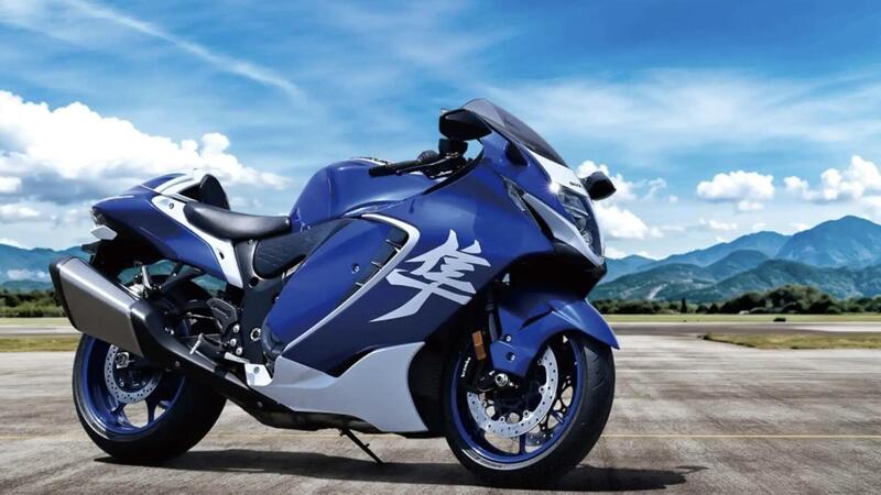 Suzuki Hayabusa 2026, torna la leggenda con l&rsquo;edizione speciale Pearl Vigor Blue