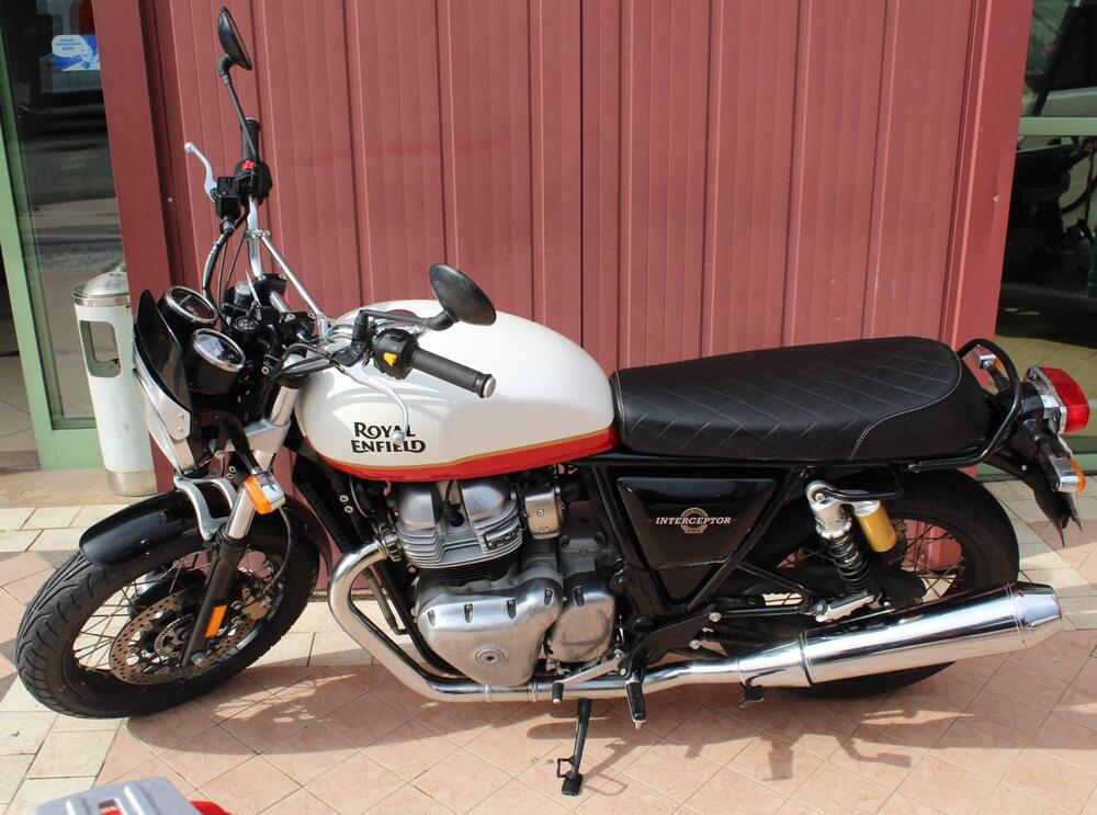 Royal Enfield Interceptor 650 (2019 - 20) (2)