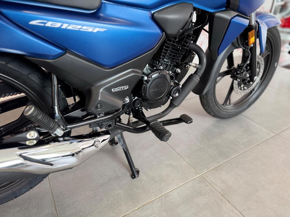 Honda CB 125 F (2021 - 25) (11)