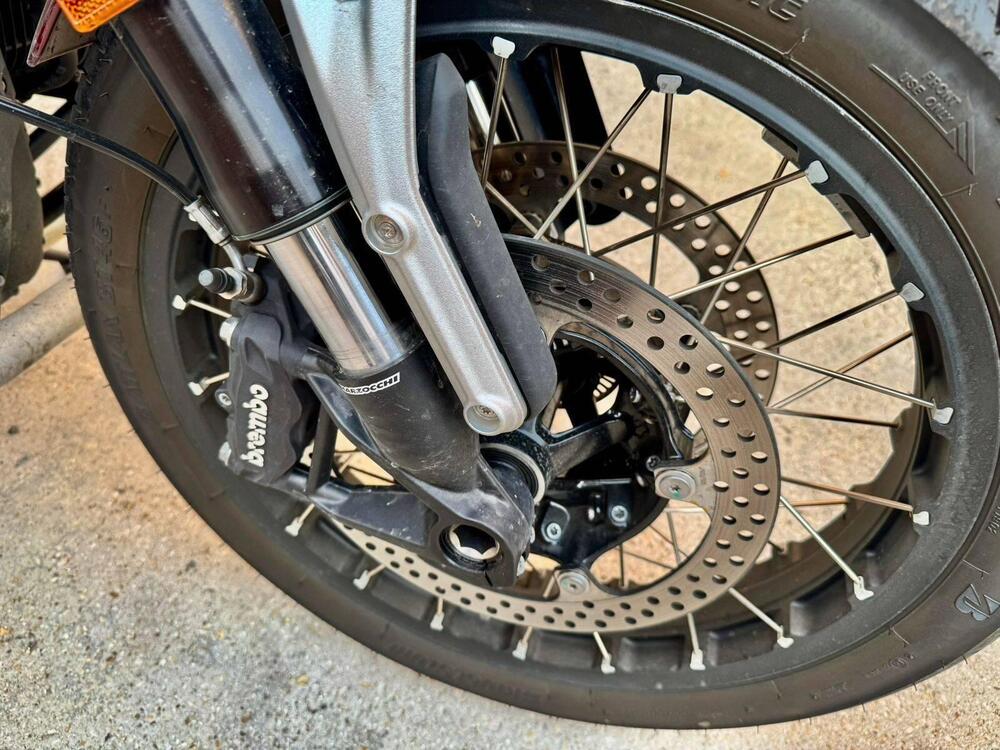 Bmw R 12 (2024 - 26) (5)