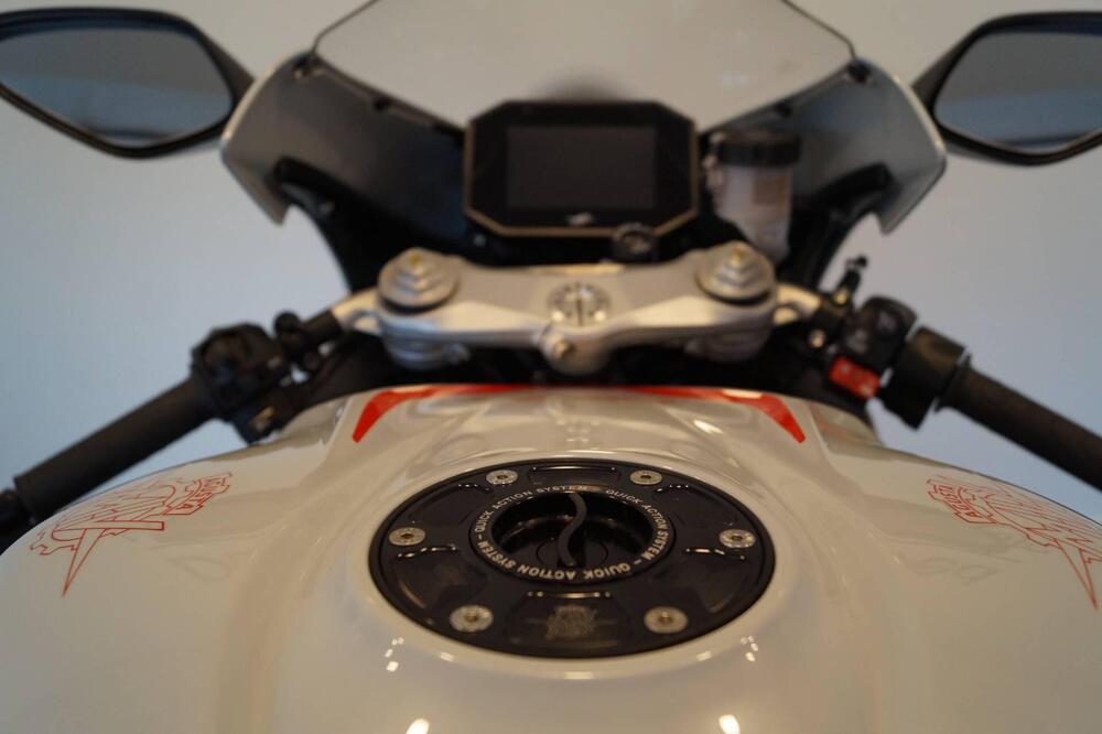 MV Agusta F3 800 RR (2022 - 25) (16)