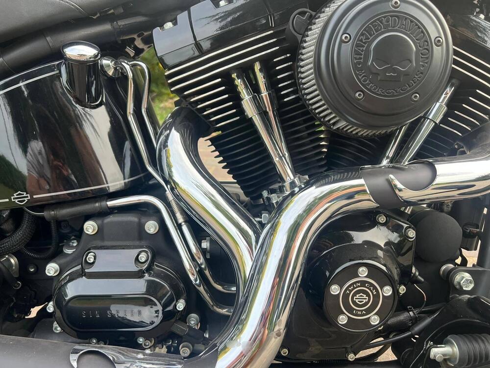 Harley-Davidson 1584 Blackline (2011 - 13) - FXS (18)