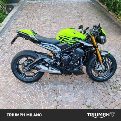 Triumph Street Triple 765 Moto2 Edition (2023 - 24) usata