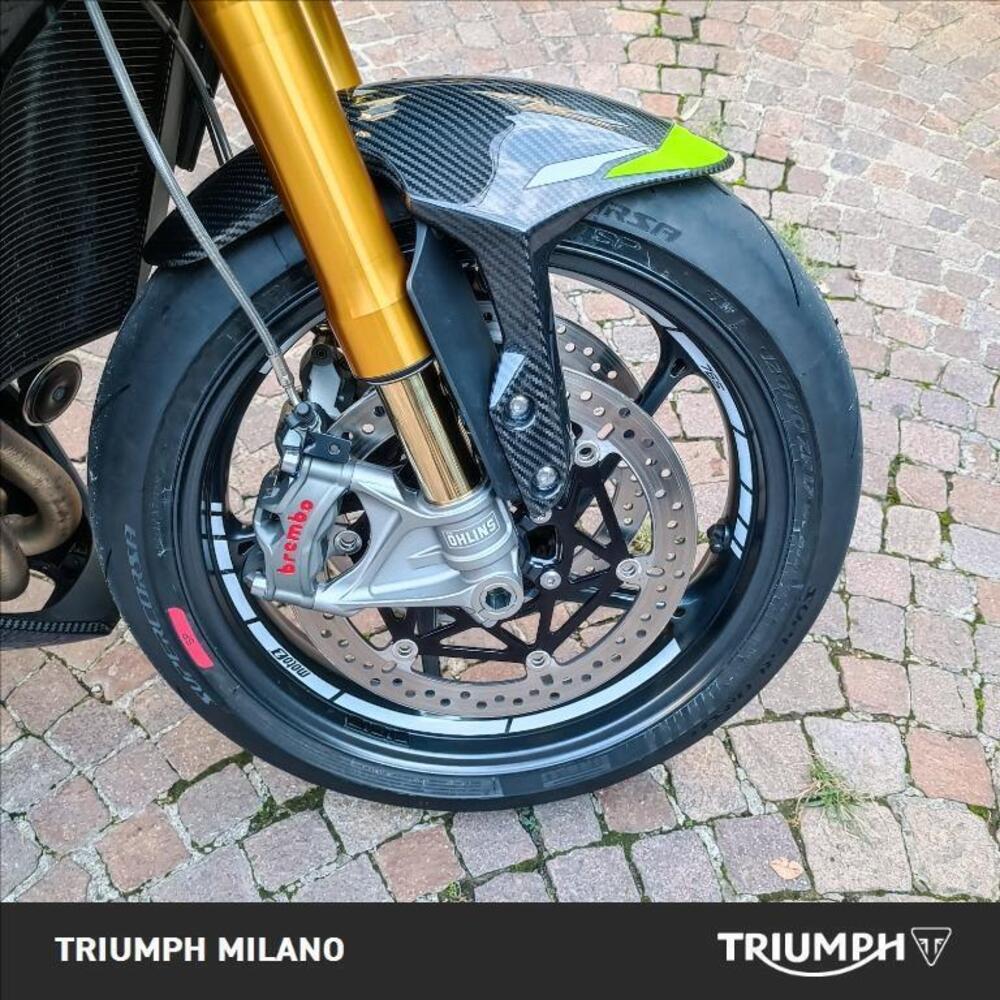 Triumph Street Triple 765 Moto2 Edition (2023 - 24) (4)