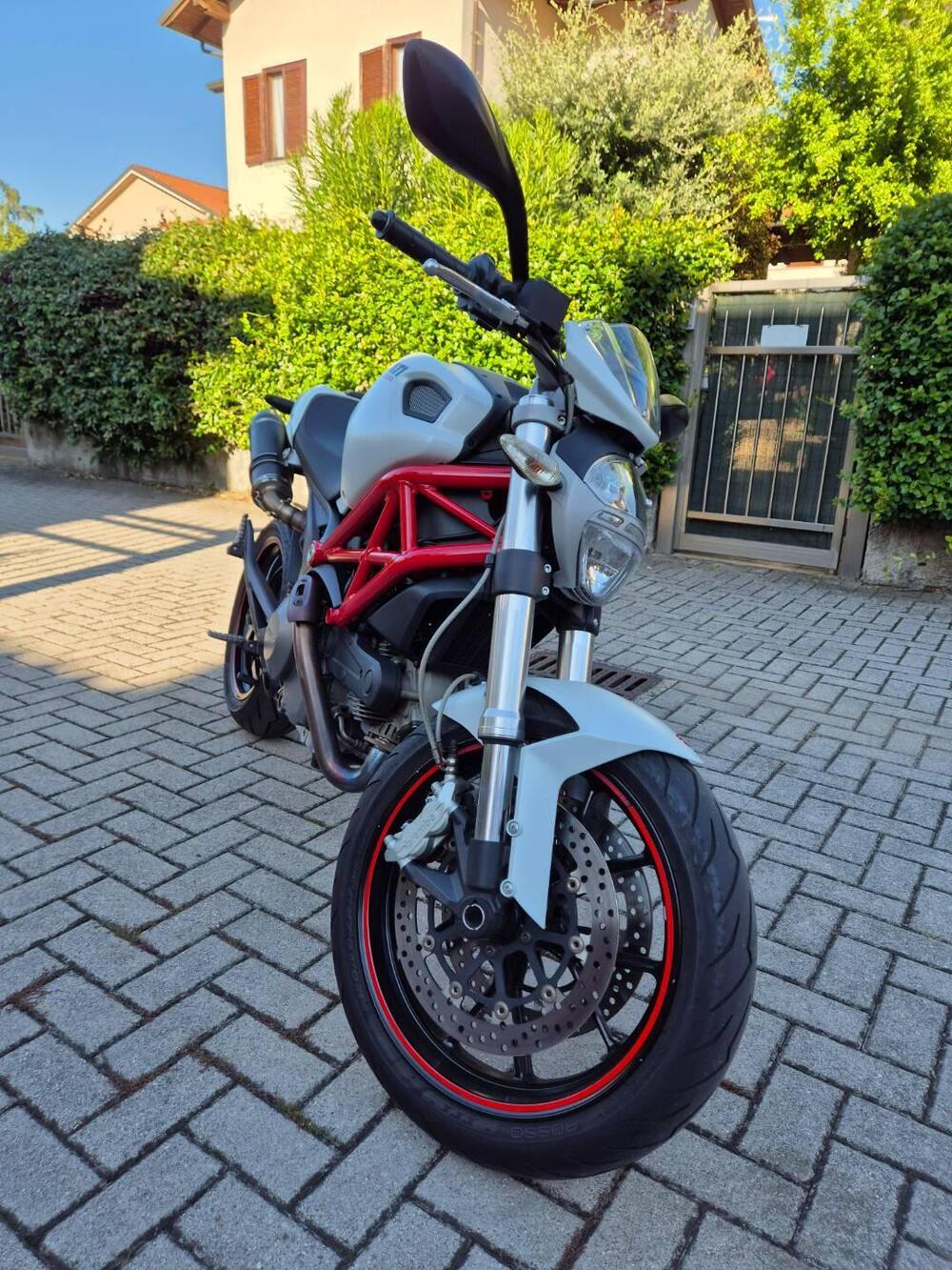 Ducati Monster 796 (2010 - 13) (3)