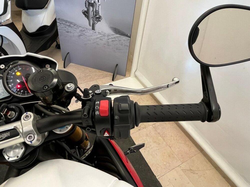 Triumph Speed Triple 1050 R ABS (2016 - 17) (9)