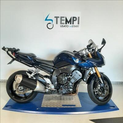 Yamaha FZ1 Fazer (2006 - 16) usata