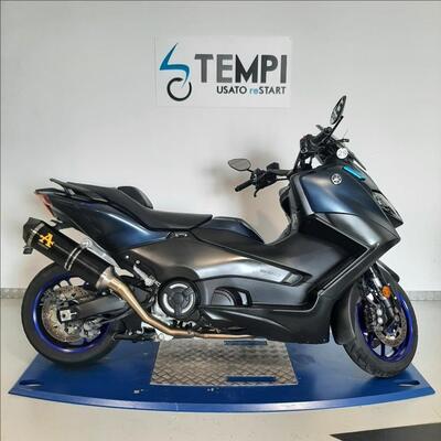 Yamaha T-Max 560 (2022 - 24) usata