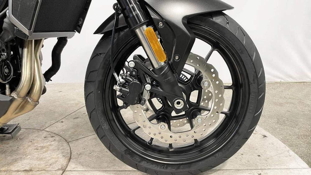 Voge Brivido 625R (2025 - 26) (5)