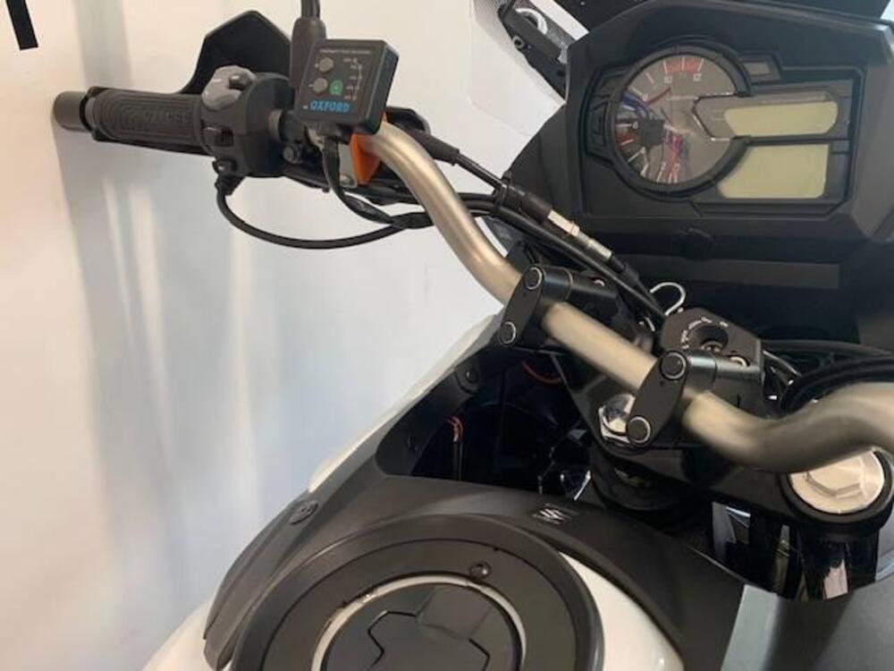 Suzuki V-Strom 650 (2021 - 25) (6)