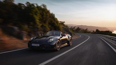 Porsche 911 Turbo S Cabriolet 2026: pi&ugrave; potenza, tecnologia ibrida e un prezzo assurdo