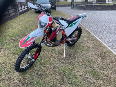 KTM 300 EXC E Six Days TPI (2020) usata