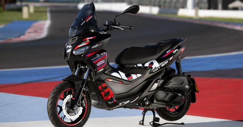Aprilia SR GT Replica 2025