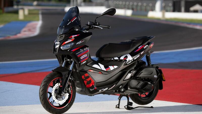 Aprilia SR GT Replica 2025