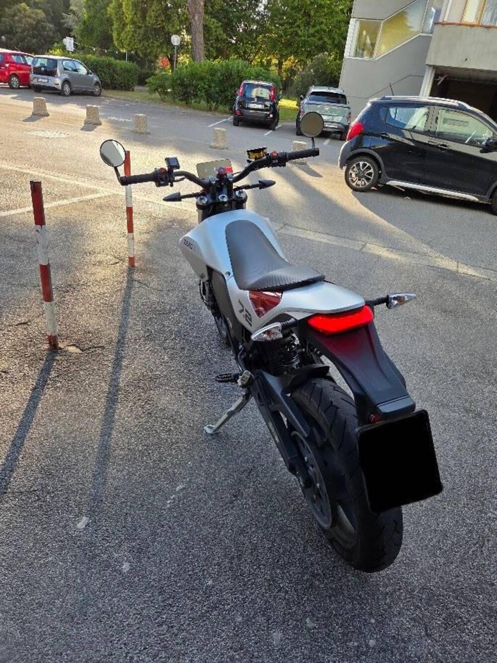 Zero FXE (2022 - 25) (3)