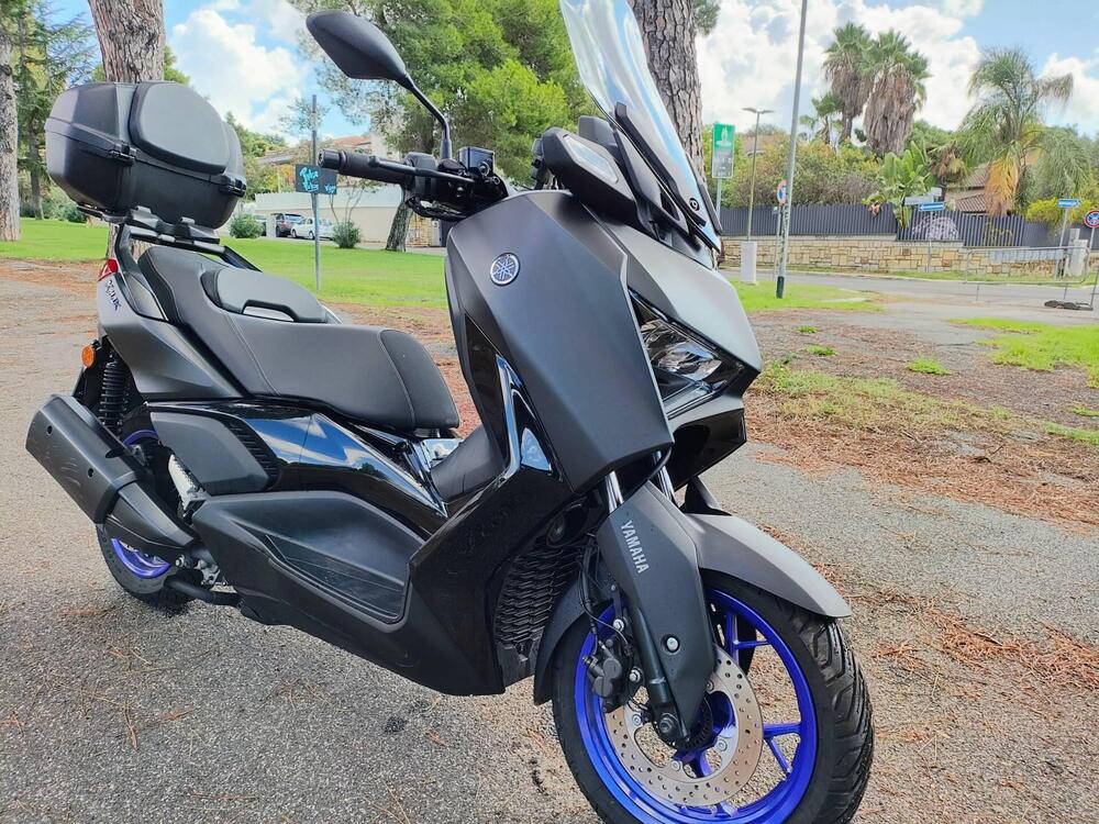 Yamaha X-Max 300 (2021 - 24) (3)
