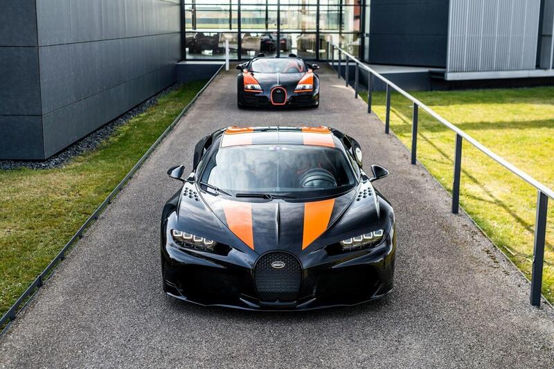 Chiron Super Sport 300+ e Veyron 16.4 Grand Sport Vitesse